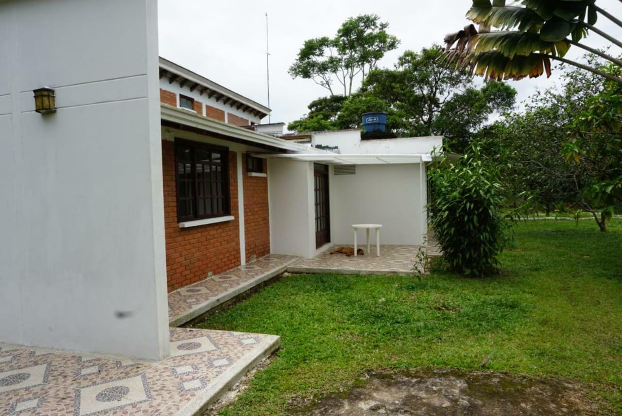 Hostal Suna Vito Puerto Asís Extérieur photo