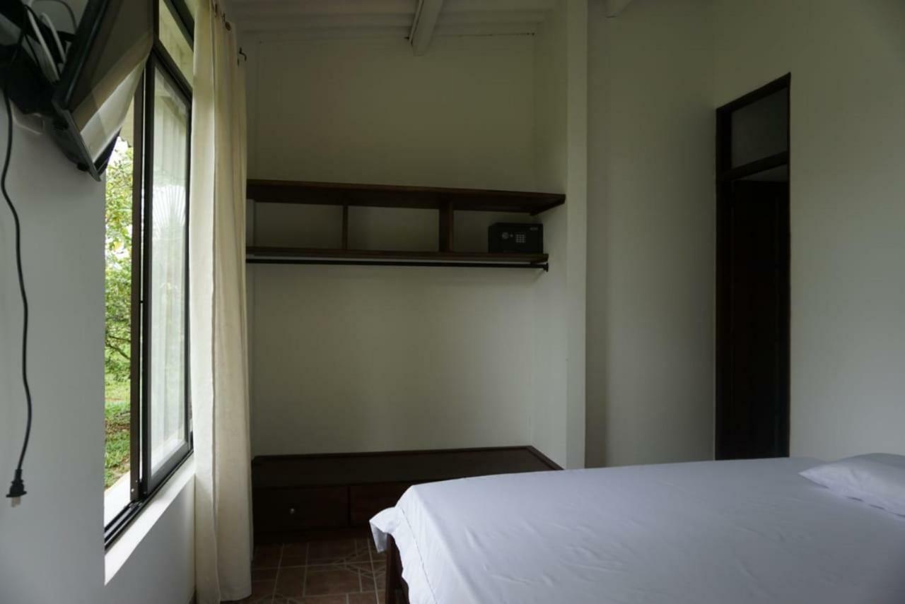 Hostal Suna Vito Puerto Asís Extérieur photo