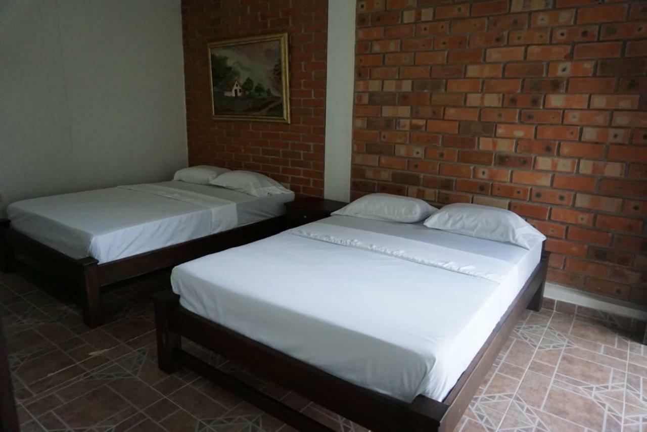 Hostal Suna Vito Puerto Asís Extérieur photo